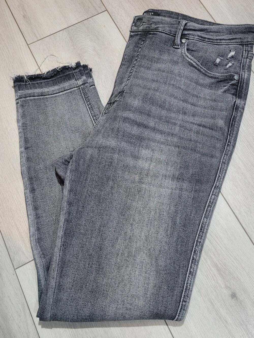 Judy Blue Women's Westminster High Rise Tummy Control Top Skinny Jeans 31 Grey